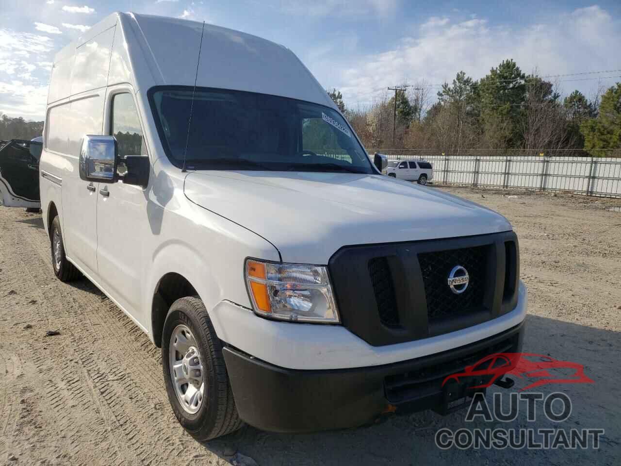 NISSAN NV 2019 - 1N6AF0LY2KN810382