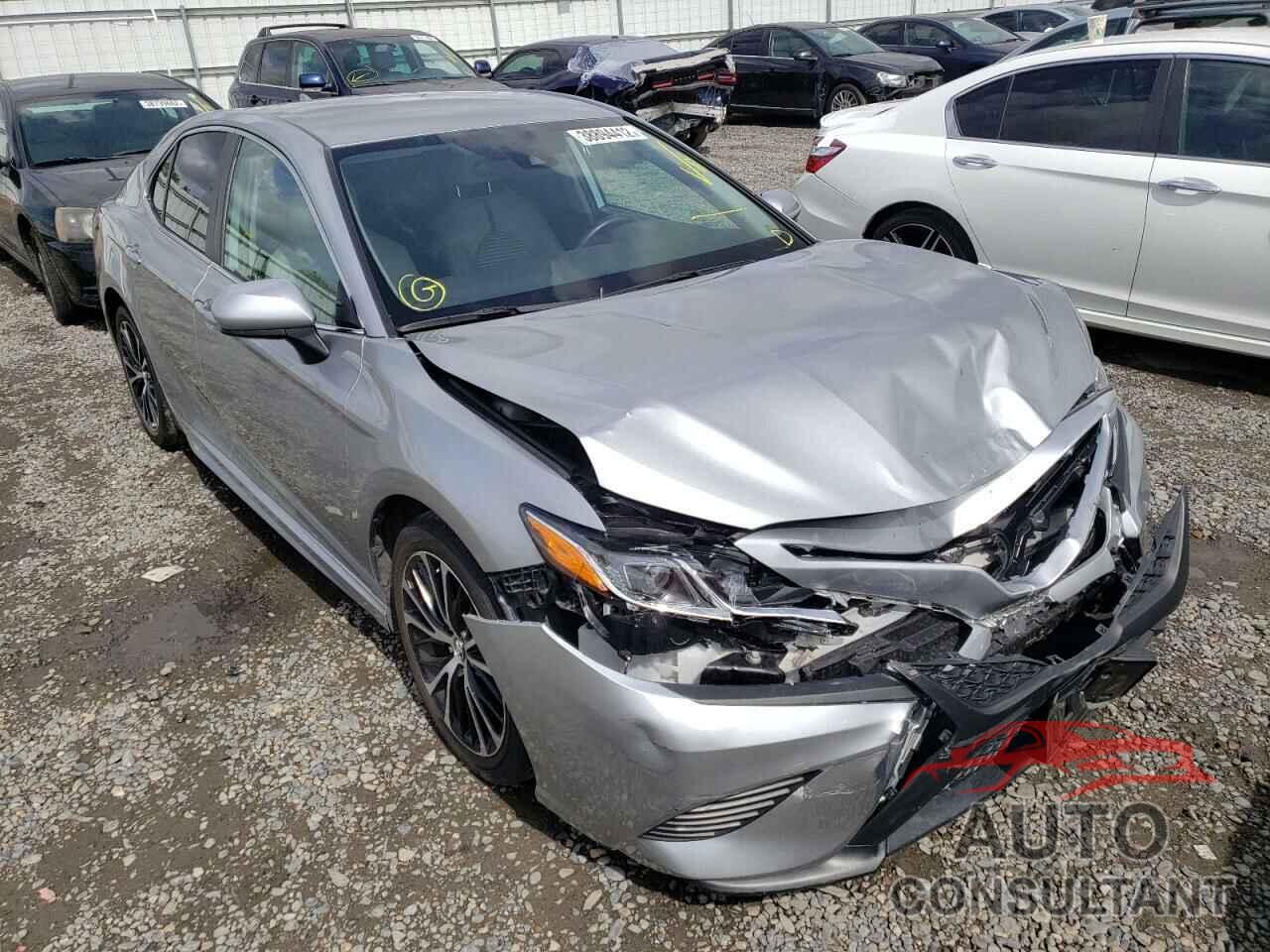 TOYOTA CAMRY 2020 - 4T1G11AK7LU932366