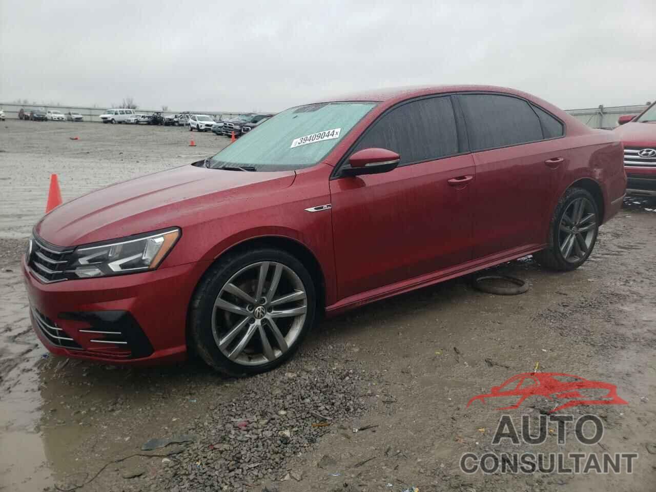 VOLKSWAGEN PASSAT 2018 - 1VWAA7A36JC009589