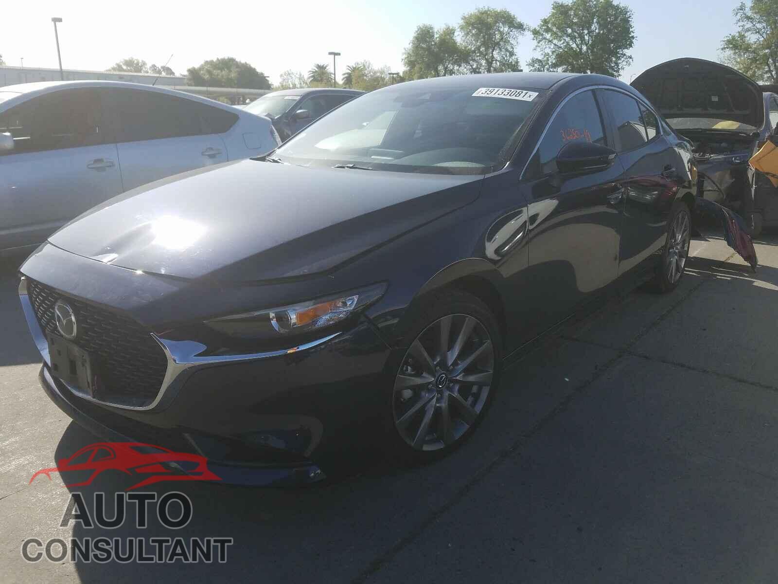 MAZDA 3 2019 - JM1BPACL3K1110523