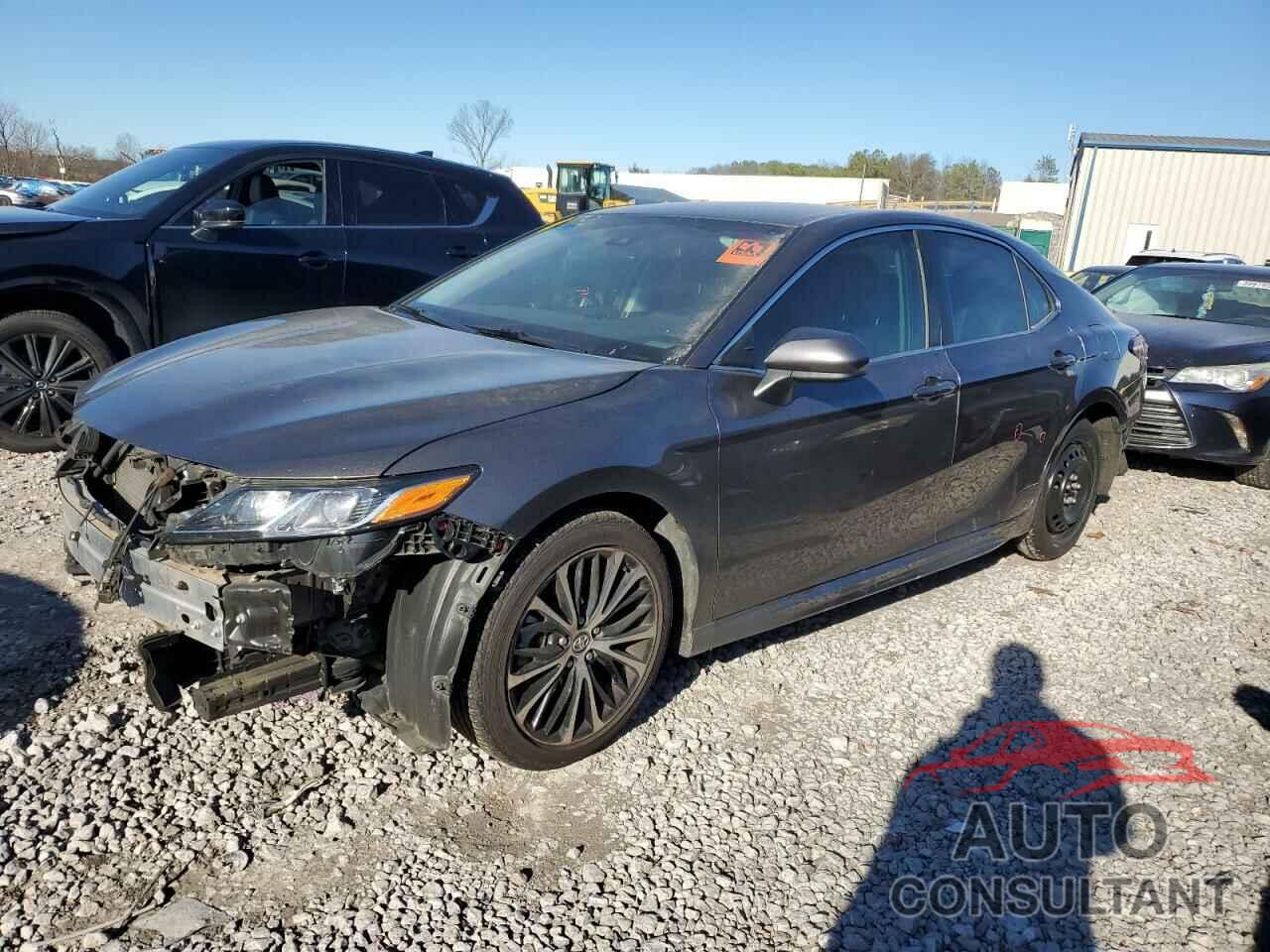 TOYOTA CAMRY 2018 - 4T1B11HKXJU040285