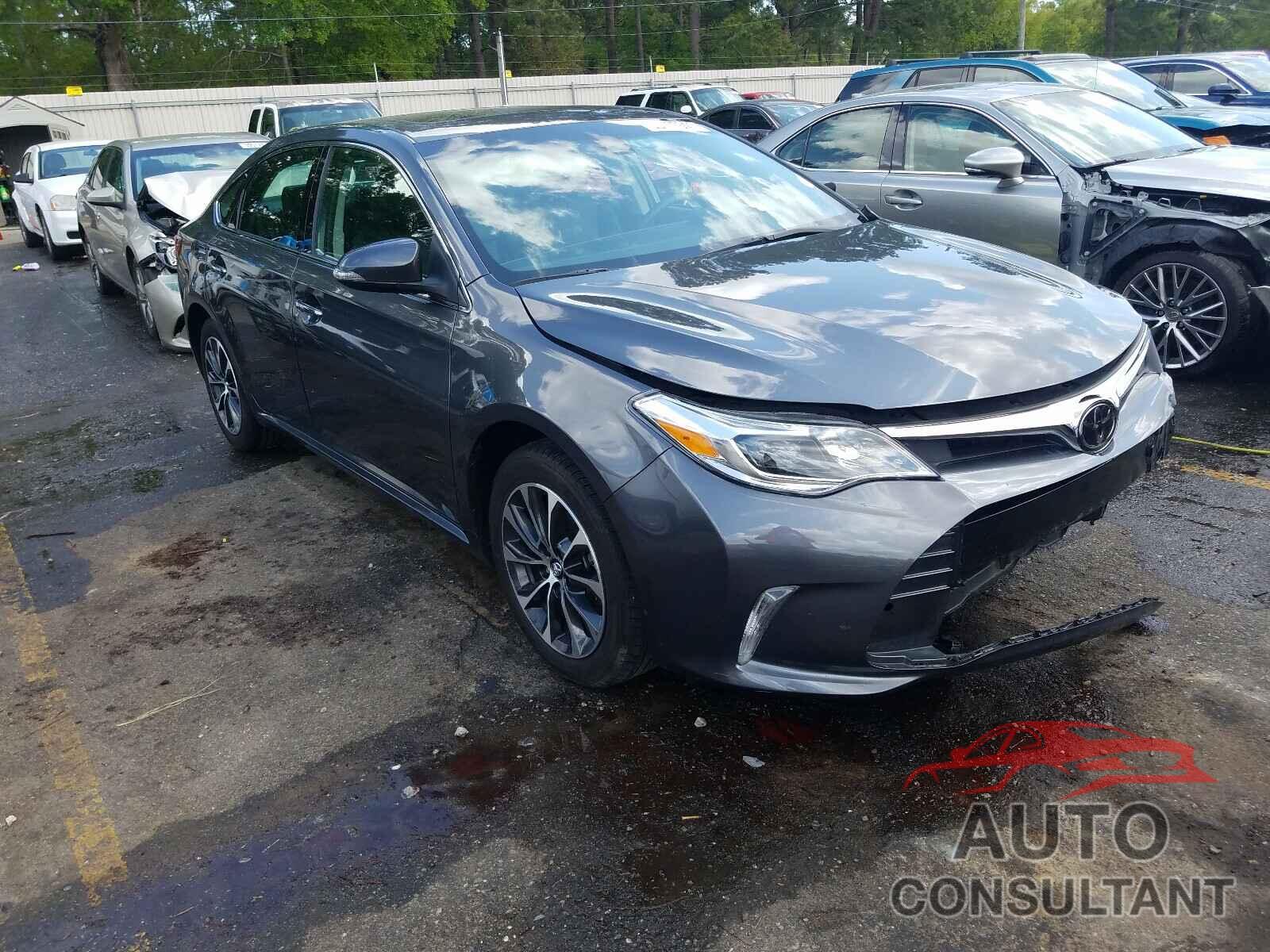 TOYOTA AVALON 2018 - 4T1BK1EB5JU282001