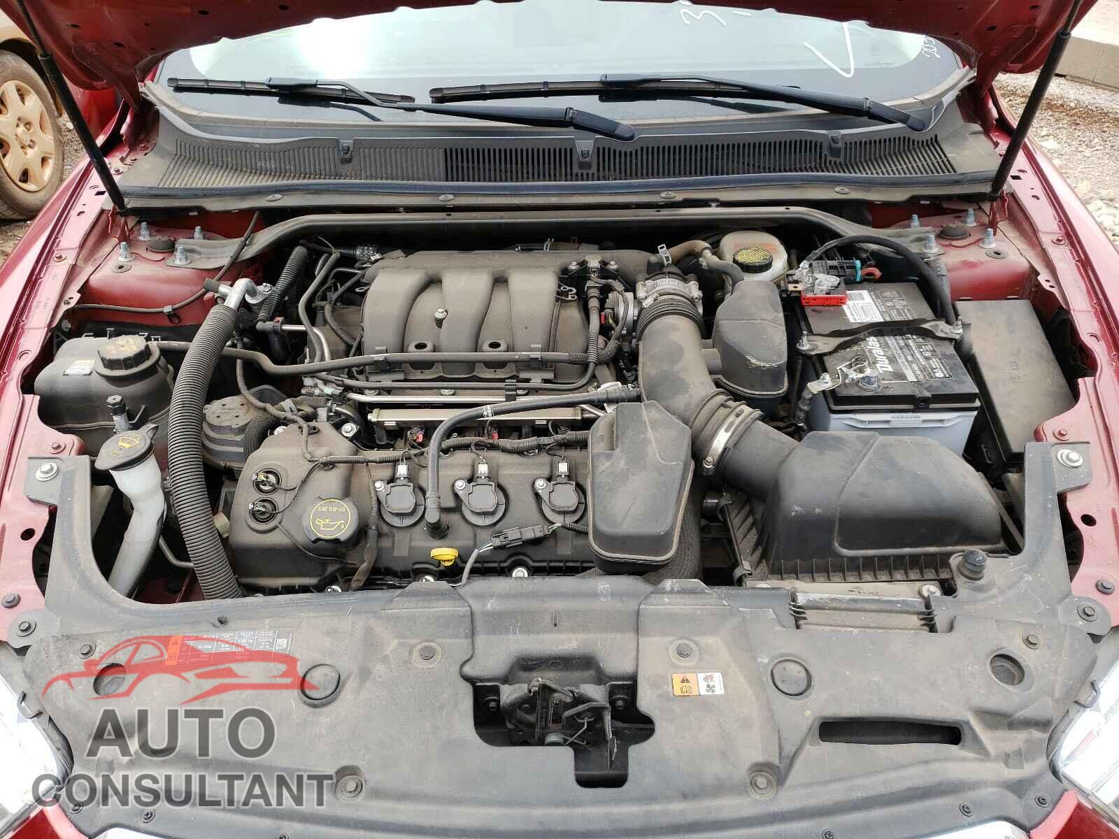 FORD TAURUS 2017 - 1FAHP2E83HG137533