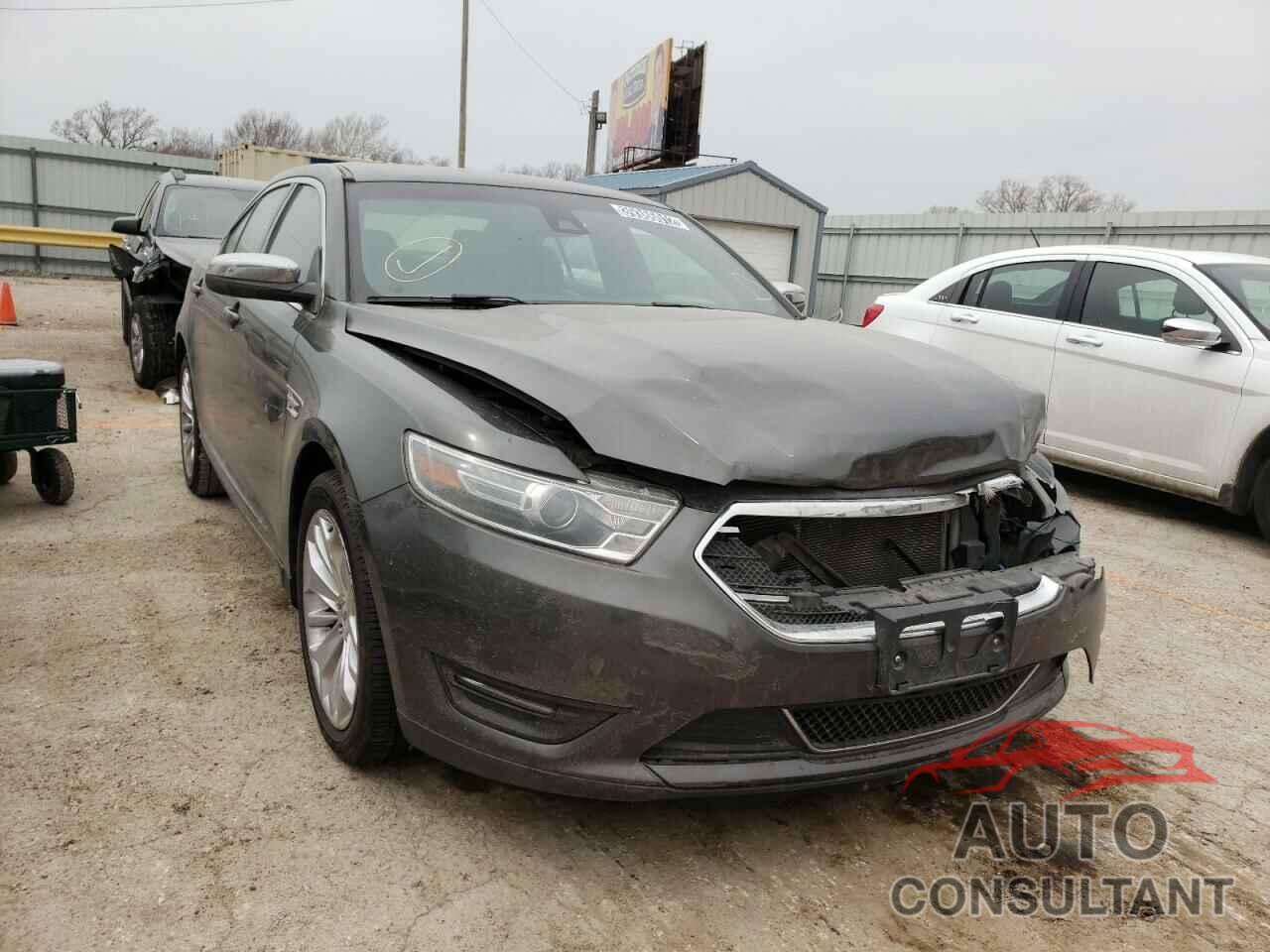 FORD TAURUS 2019 - 1FAHP2F82KG106702