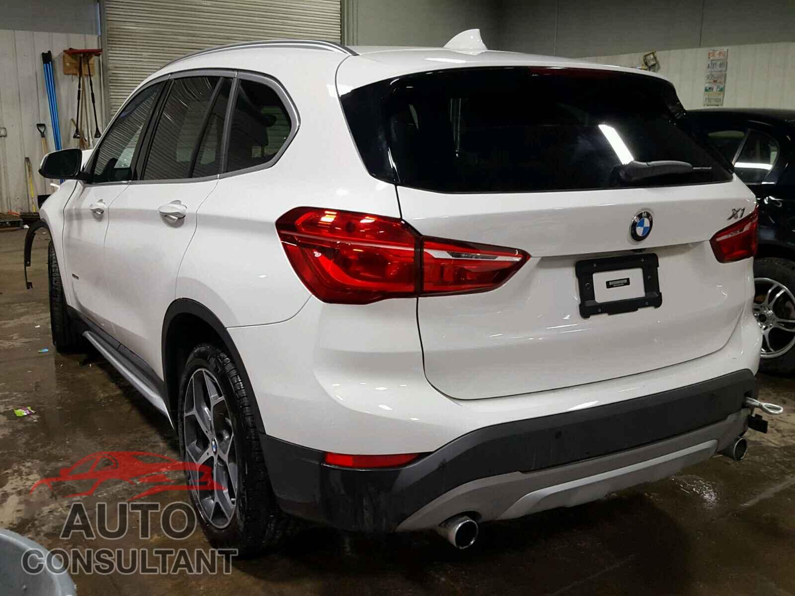 BMW X1 2017 - WBXHT3C30H5F82834