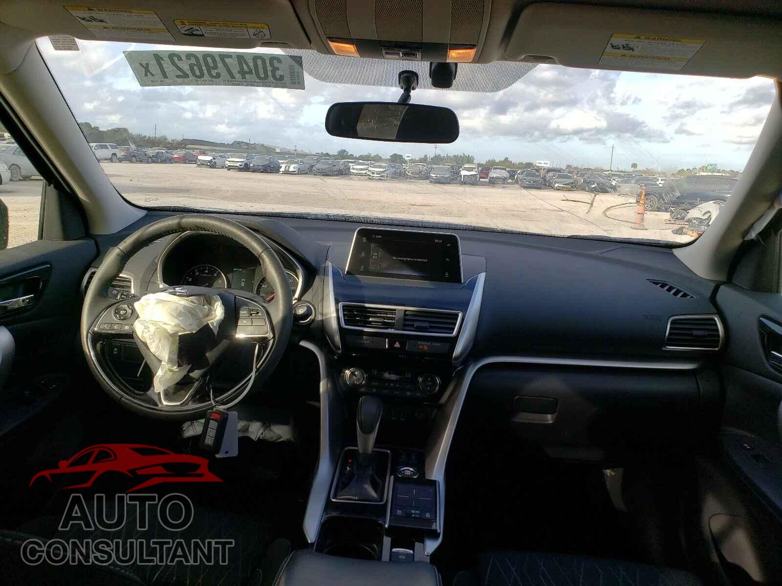 MITSUBISHI ECLIPSE 2018 - JA4AT5AA8JZ045145