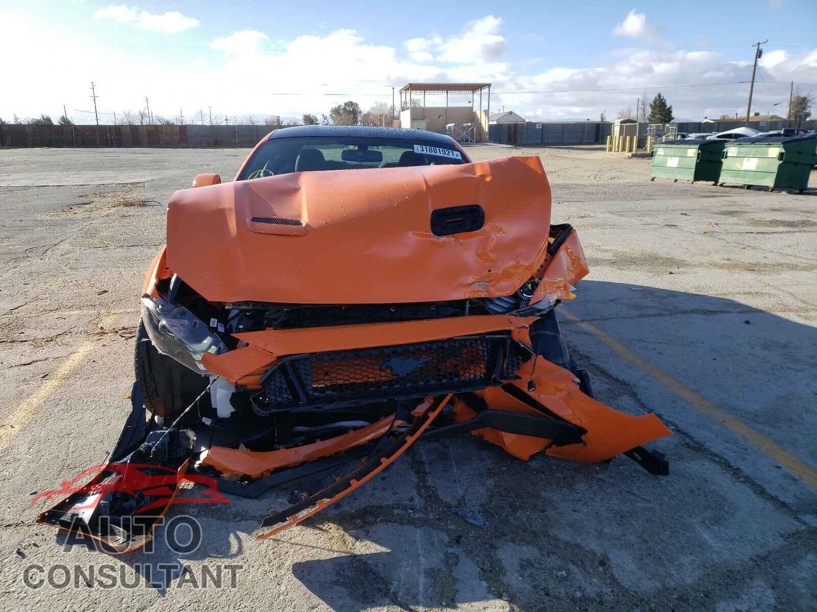 FORD MUSTANG 2020 - 1FA6P8CF2L5182155