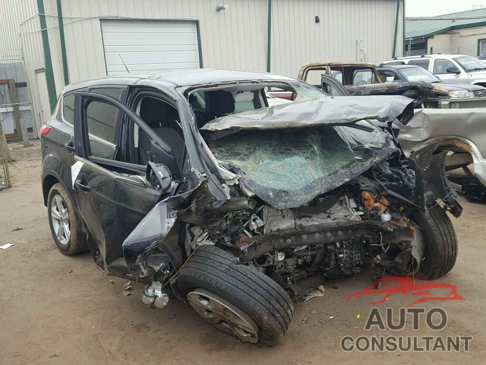 FORD ESCAPE 2016 - 1FMCU9G91GUB82946