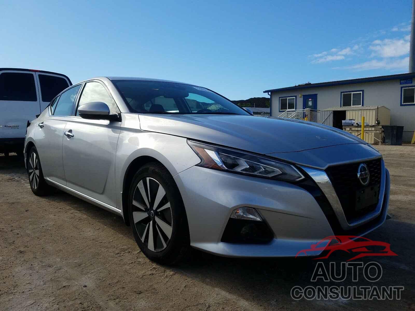 NISSAN ALTIMA SV 2019 - 1N4BL4DV0KC213633