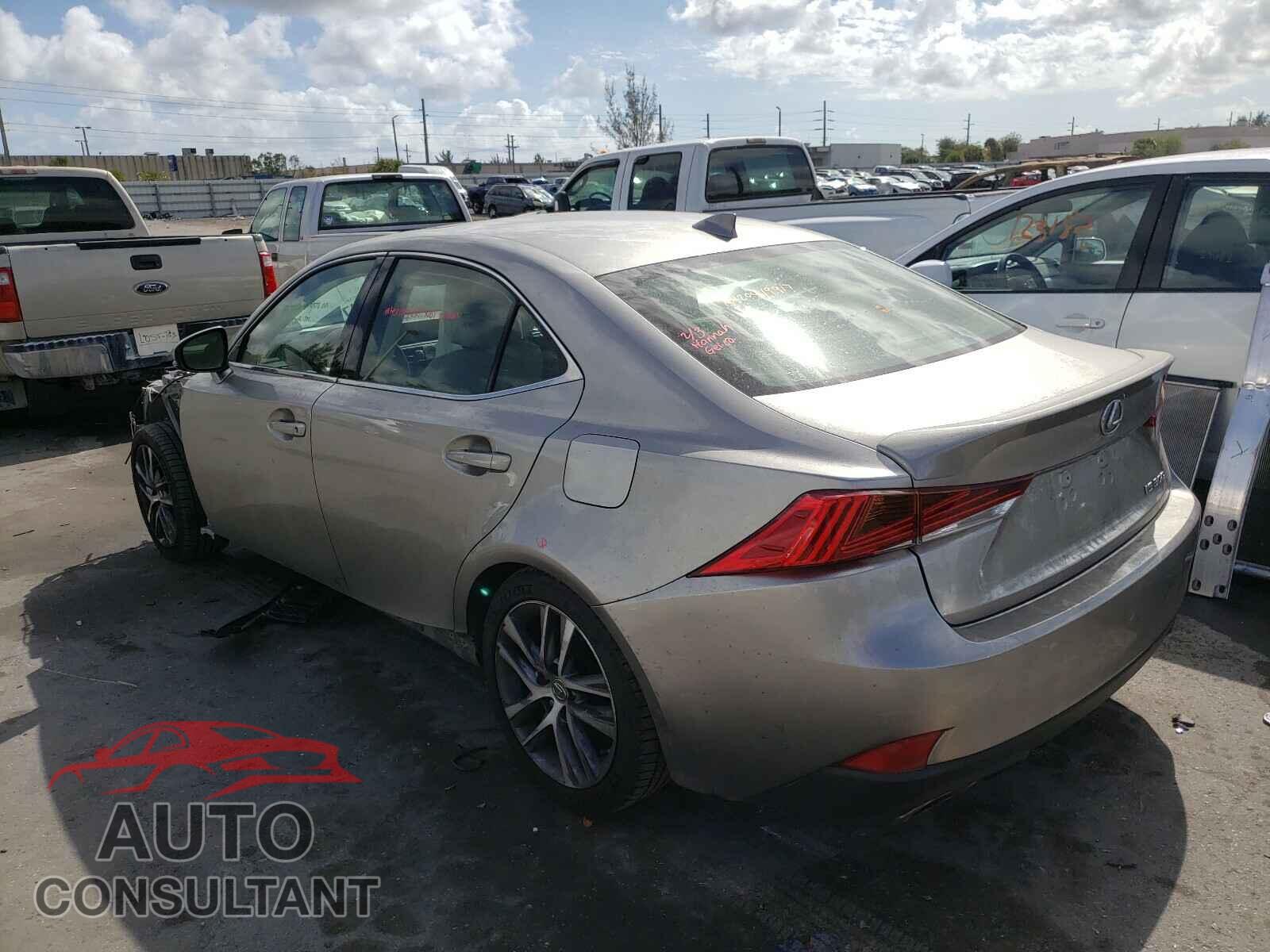 LEXUS IS 2018 - JTHBA1D20J5077641