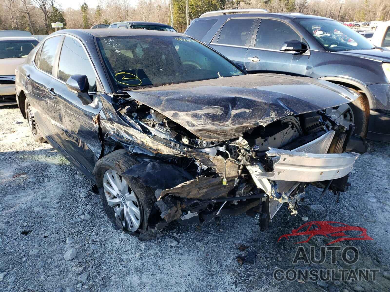 TOYOTA CAMRY 2019 - 4T1B11HK2KU816765