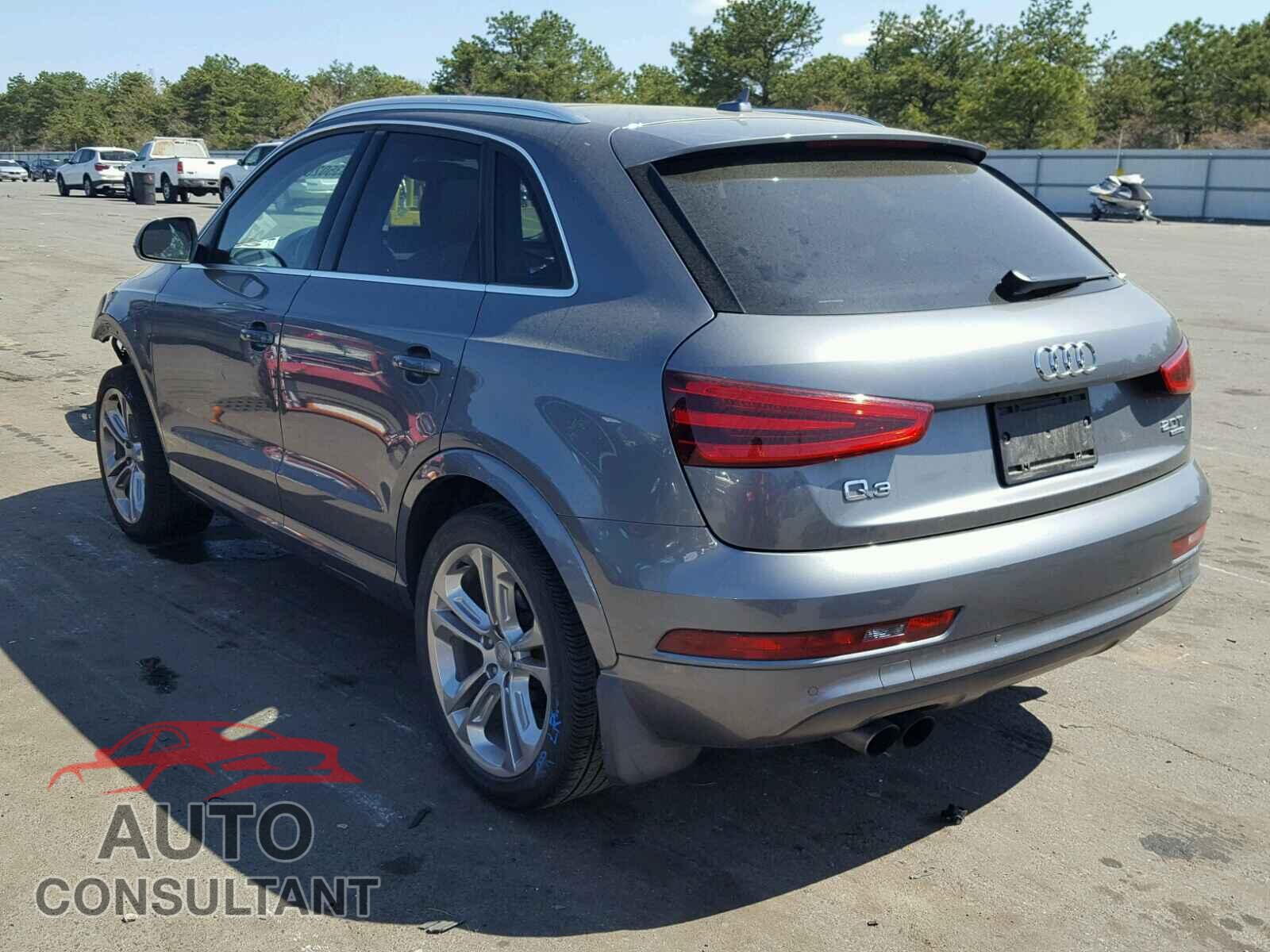 AUDI Q3 2015 - WA1GFCFS7FR008912