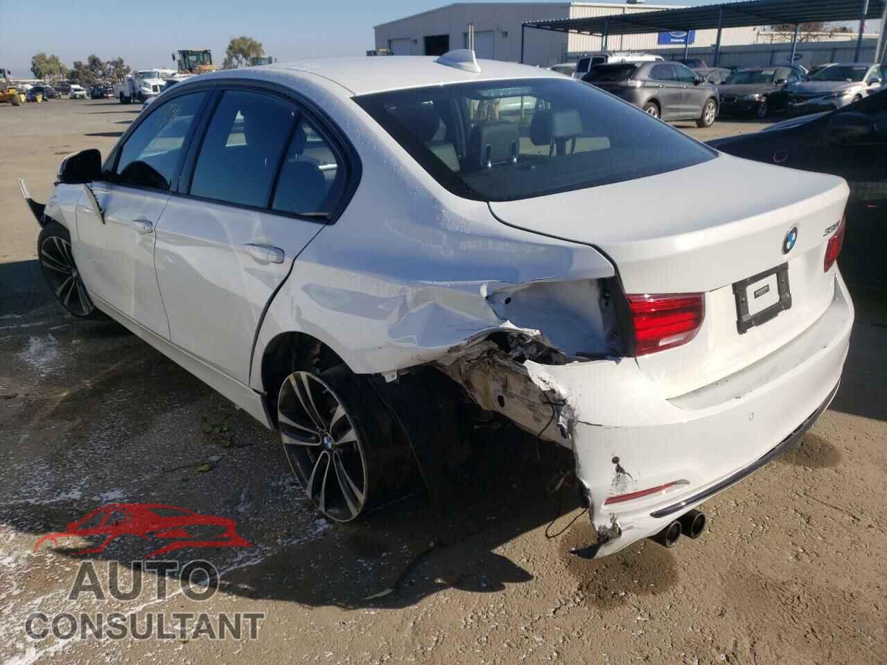 BMW 3 SERIES 2018 - WBA8B9C58JEE82939