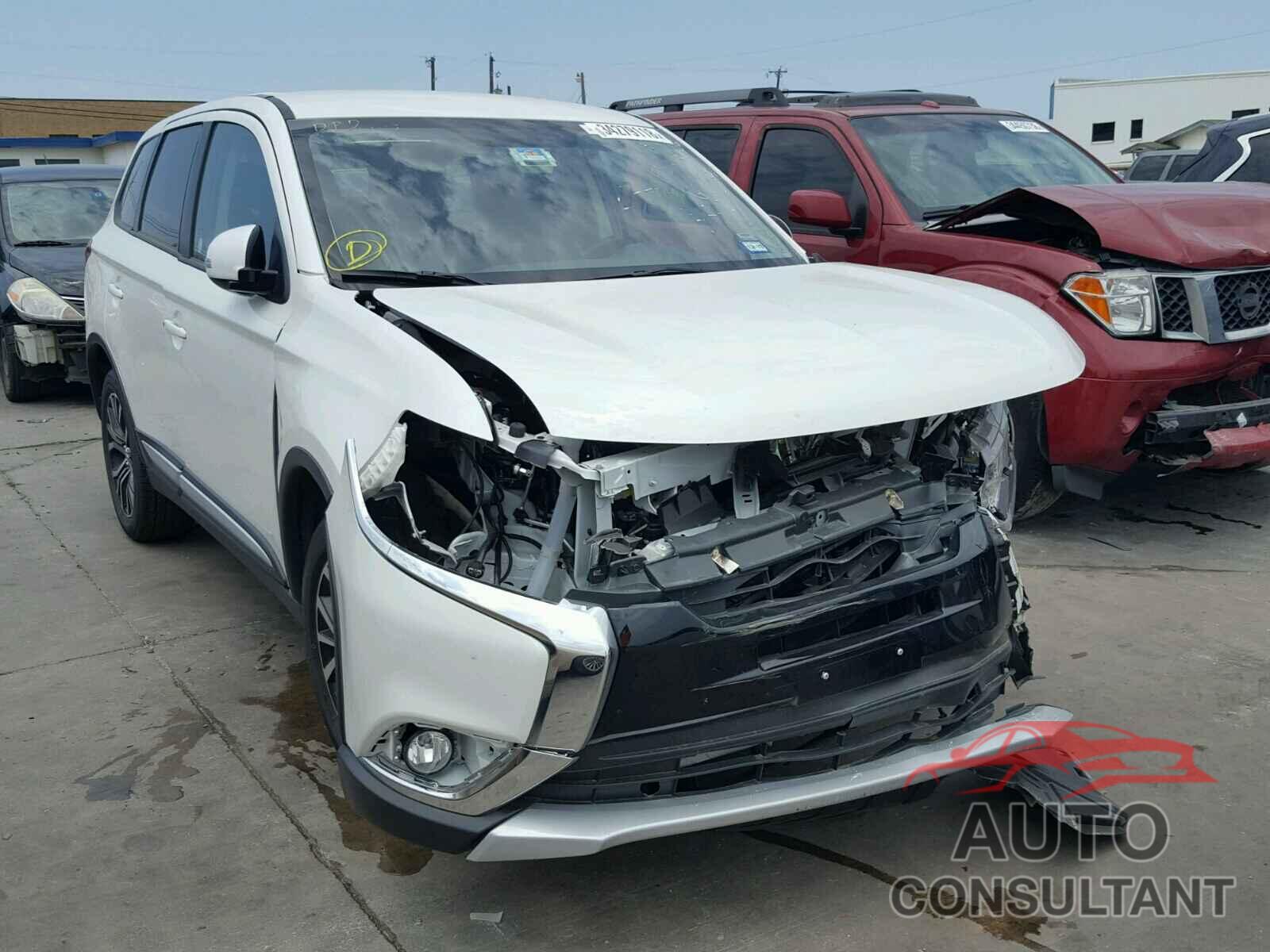MITSUBISHI OUTLANDER 2018 - JA4AD3A35JZ023526