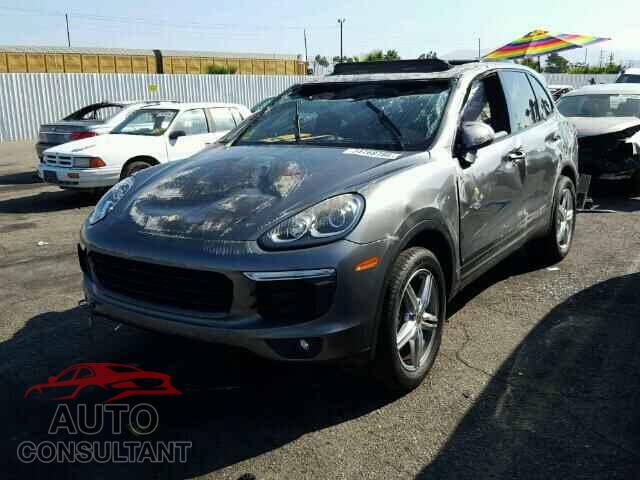 PORSCHE CAYENNE 2016 - WP1AA2A2XGLA02004