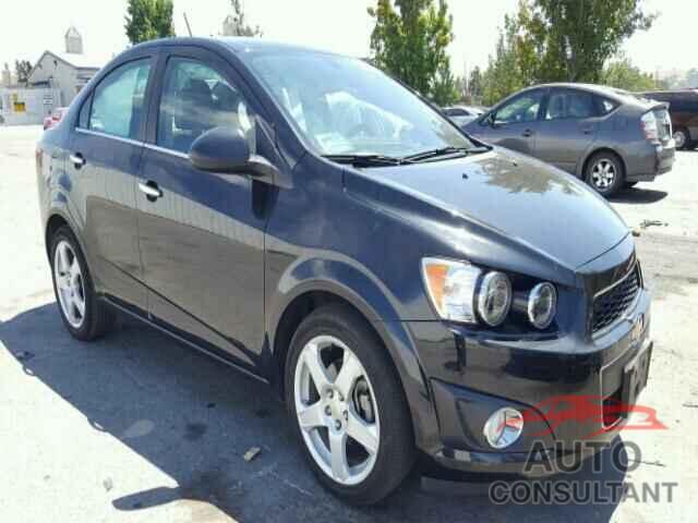 CHEVROLET SONIC 2015 - 1G1JE5SB3F4103697