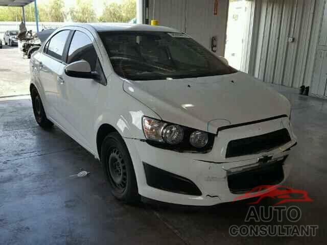 CHEVROLET SONIC 2015 - 1G1JA5SH8F4166827