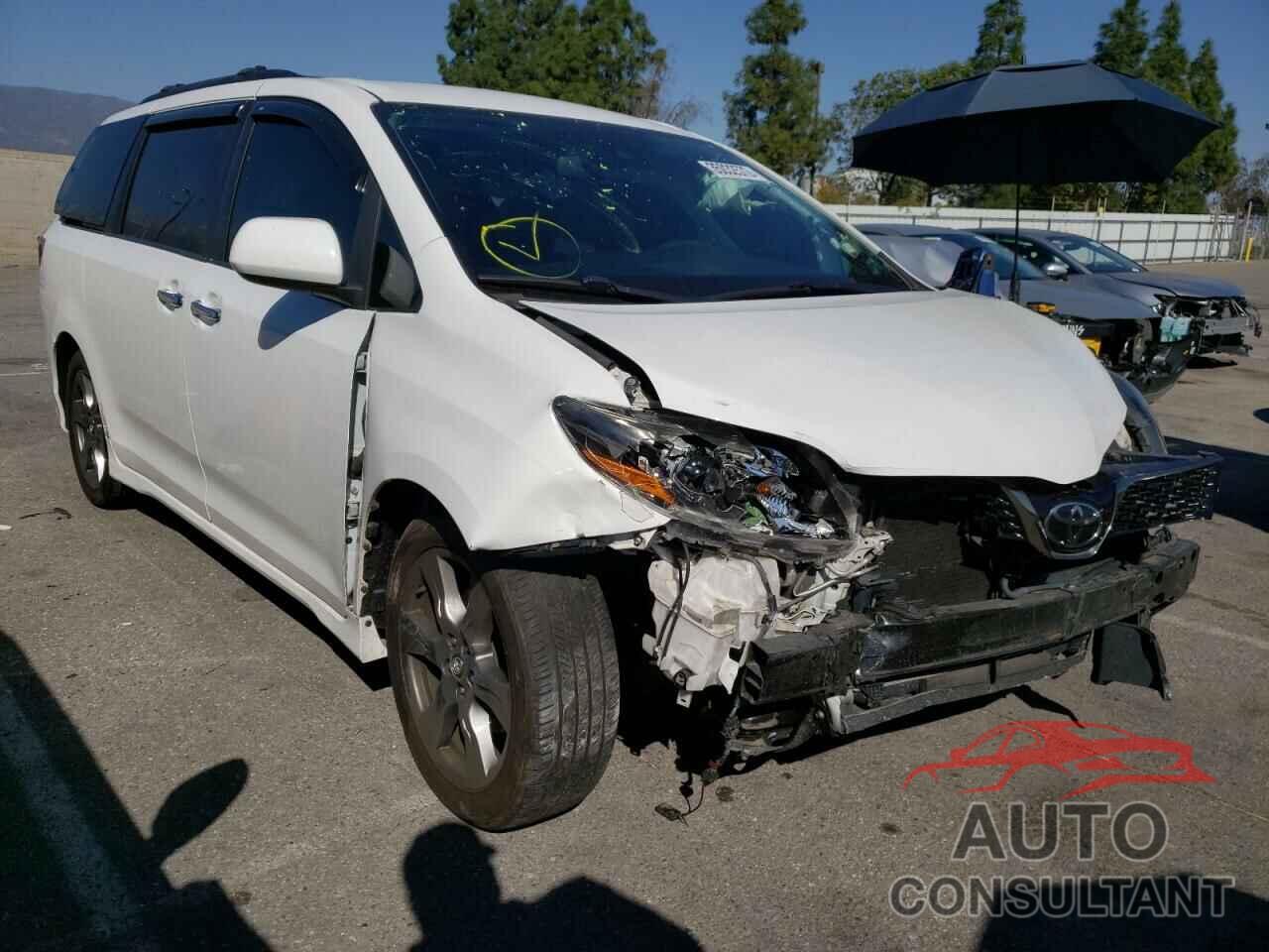 TOYOTA SIENNA 2018 - 5TDXZ3DC6JS921437