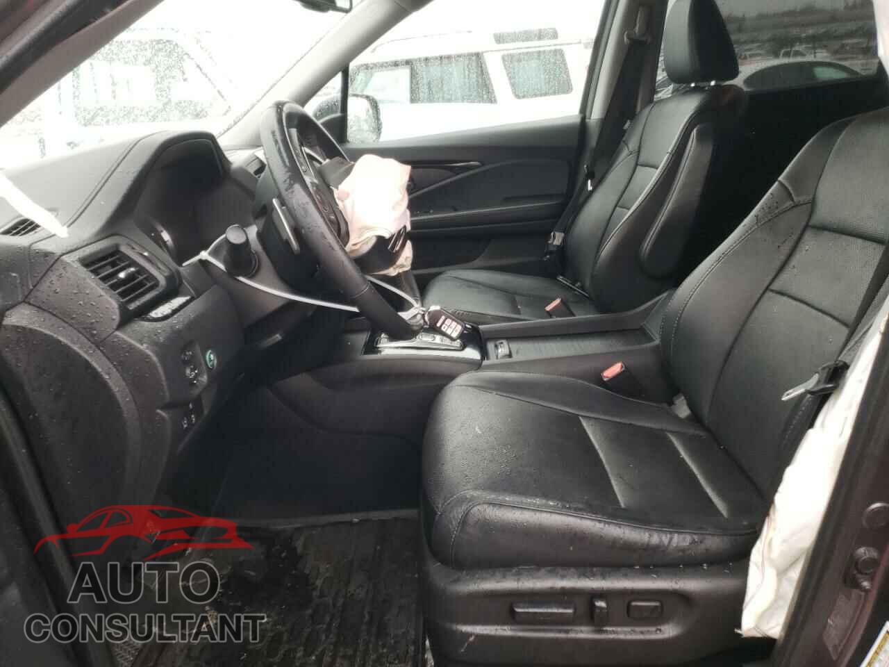 HONDA PILOT 2017 - 5FNYF6H0XHB028068