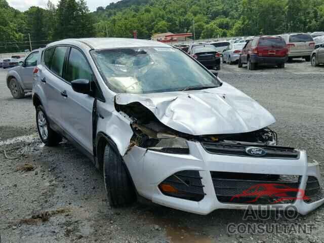 FORD ESCAPE 2016 - 1FMCU0F79GUA62517