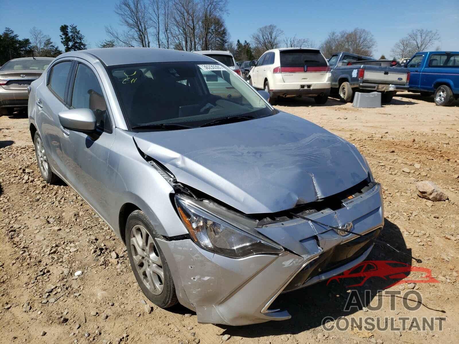 TOYOTA YARIS 2018 - 3MYDLBYV7JY325466