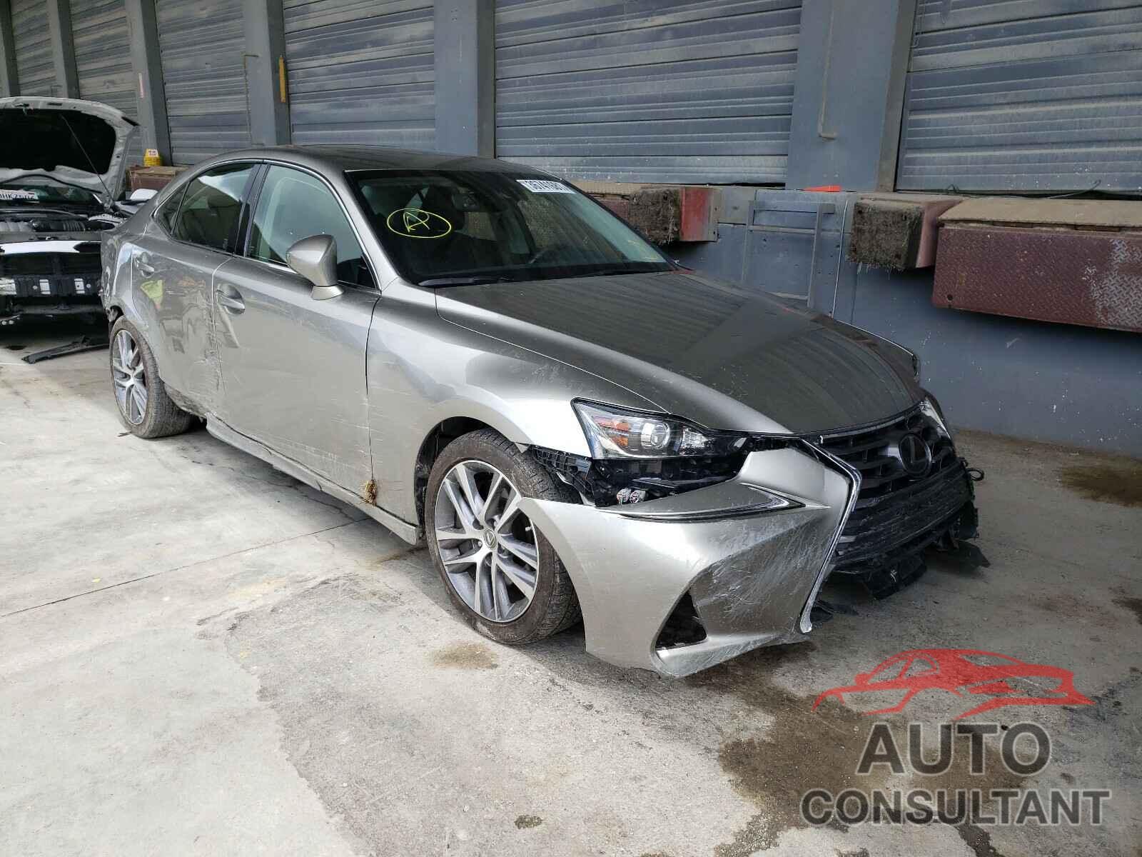 LEXUS IS 2018 - JTHBA1D2XJ5080093