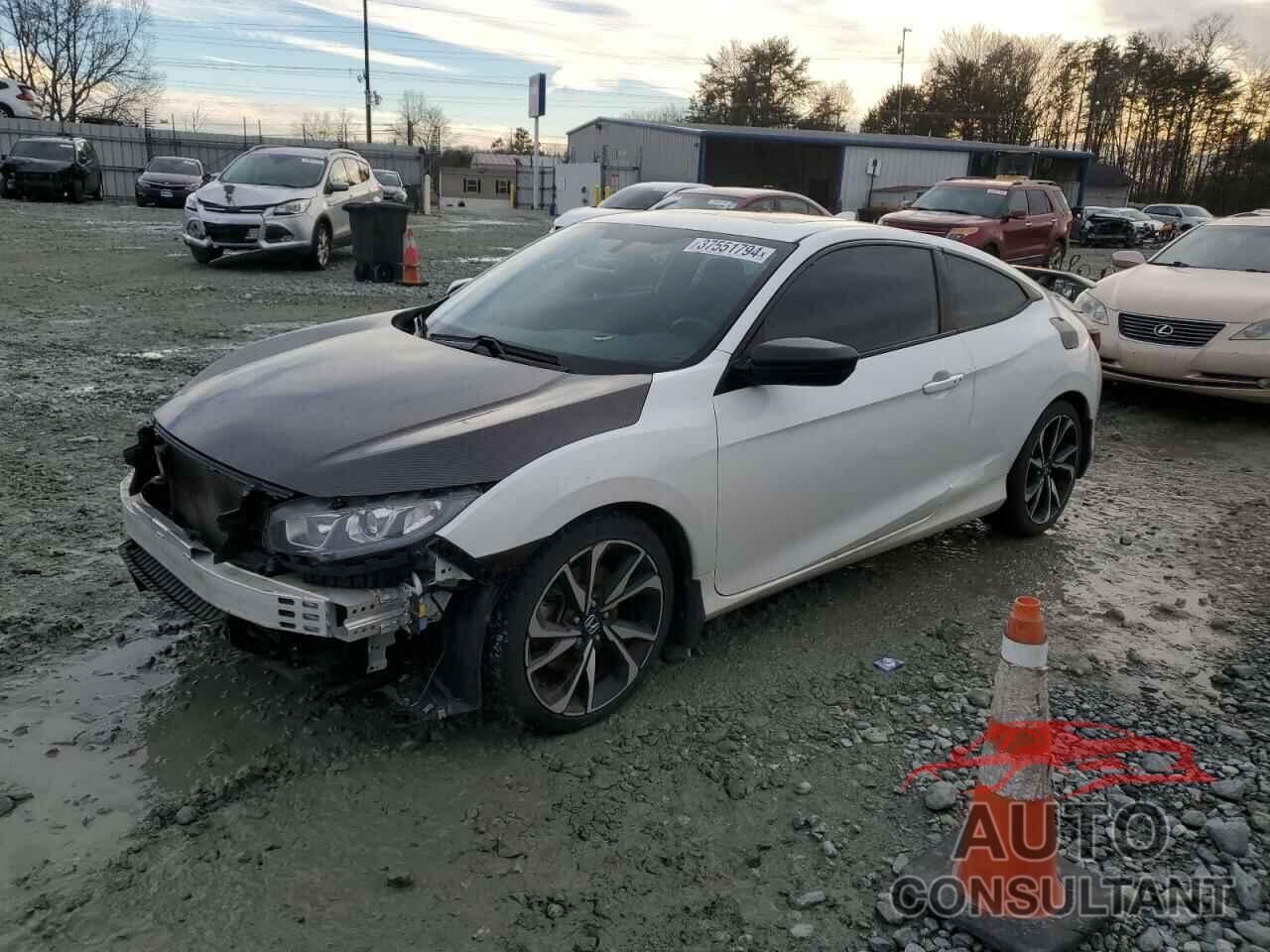 HONDA CIVIC 2018 - 2HGFC3A50JH753913