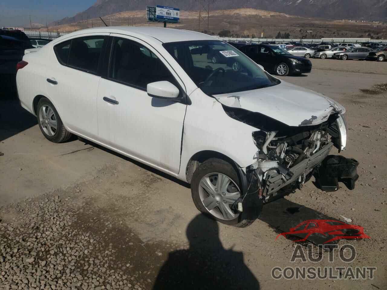 NISSAN VERSA 2019 - 3N1CN7AP2KL878234