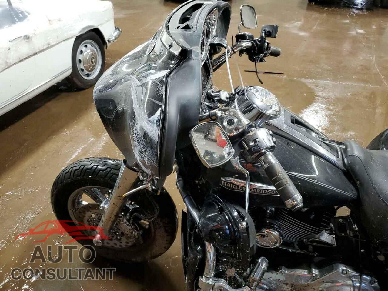 HARLEY-DAVIDSON FL 2014 - 1HD1MAL16EB855881
