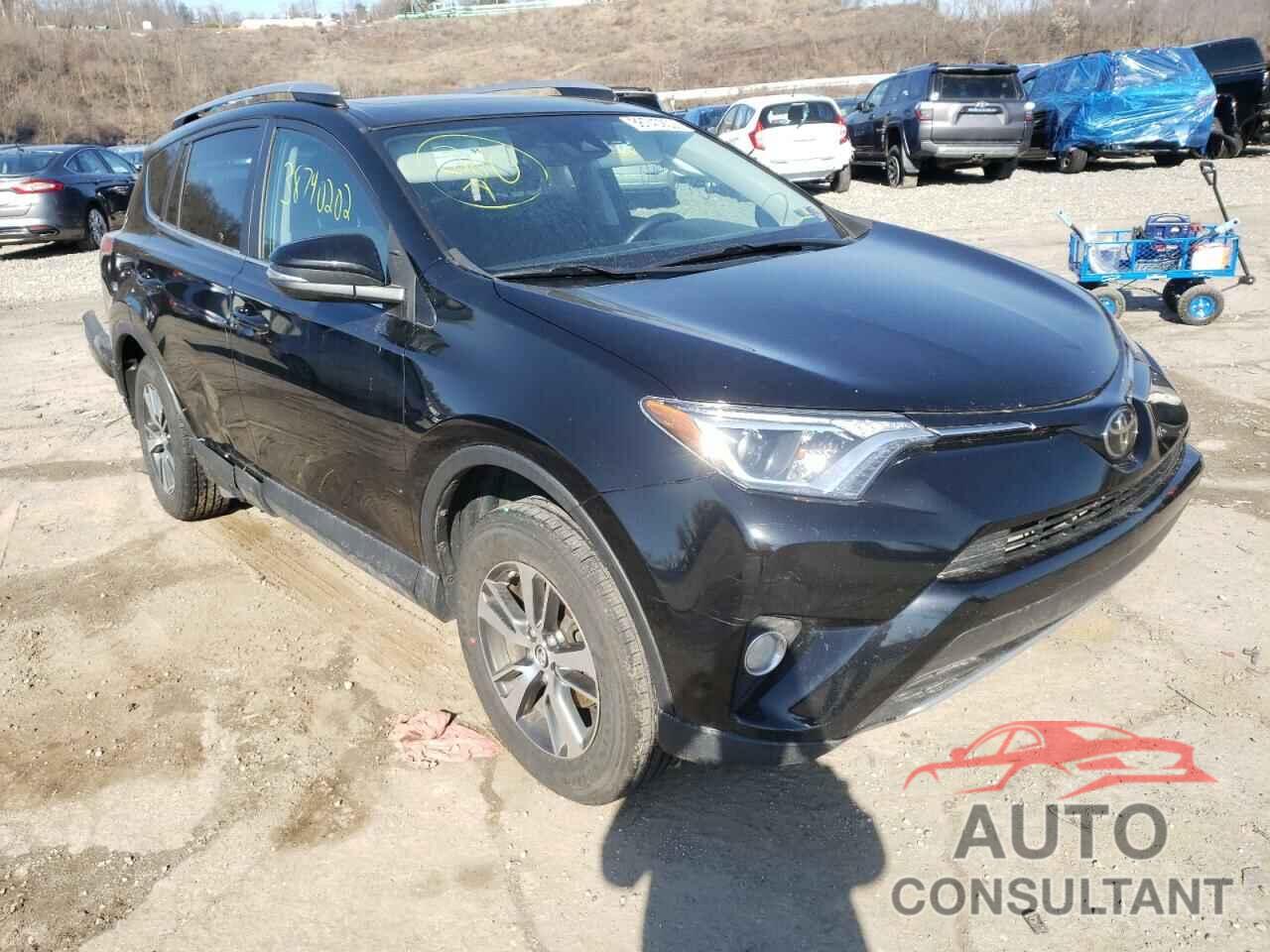TOYOTA RAV4 2018 - 2T3RFREV6JW809529