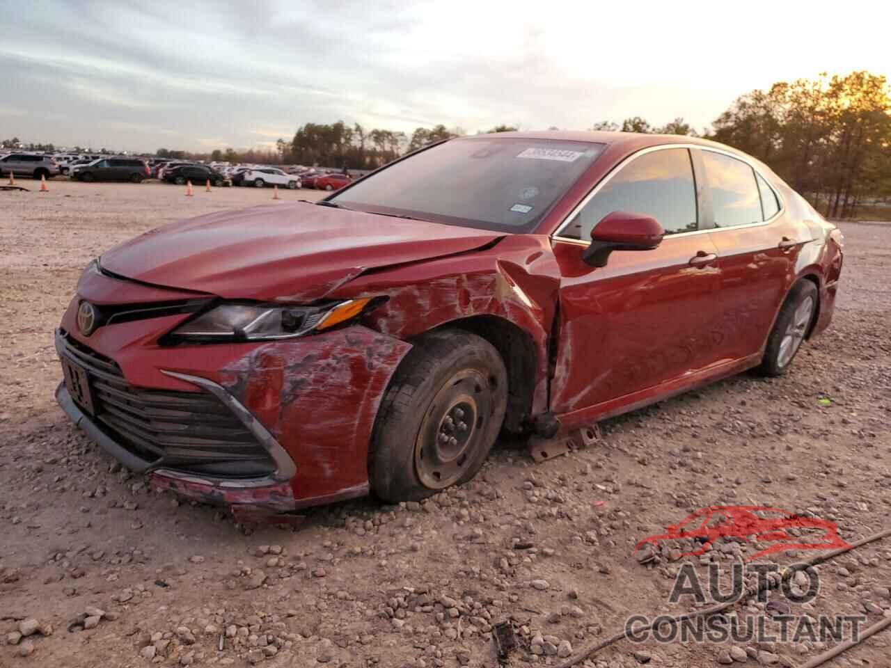 TOYOTA CAMRY 2022 - 4T1R11AK4NU670883