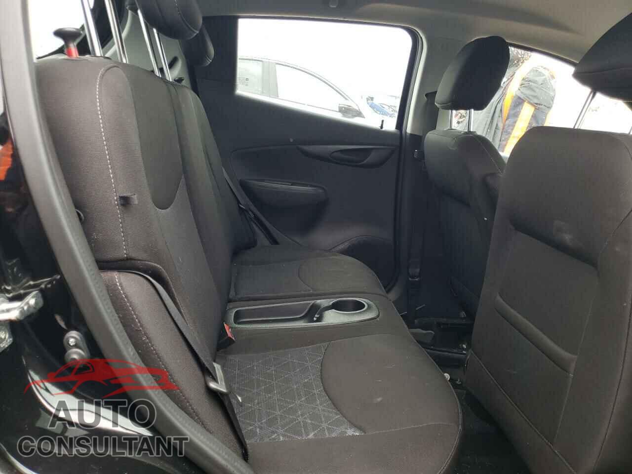 CHEVROLET SPARK 2019 - KL8CD6SA2KC810895