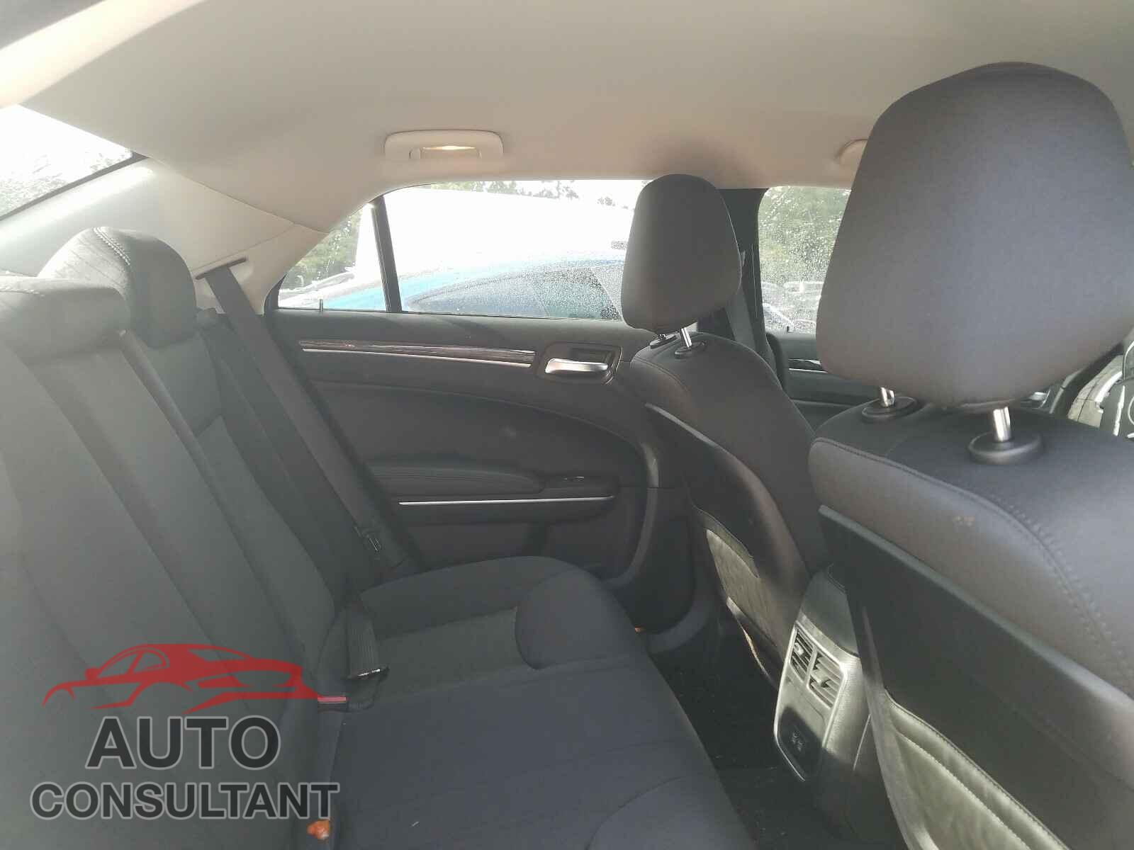 CHRYSLER 300 2019 - 2C3CCAAG8KH614125