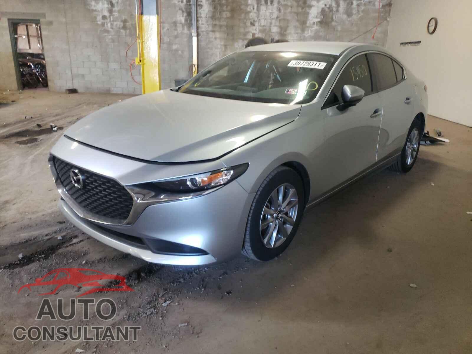 MAZDA 3 2019 - 3MZBPABL3KM113939