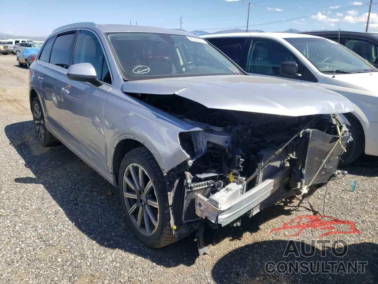 AUDI Q7 2019 - WA1LAAF75KD012140