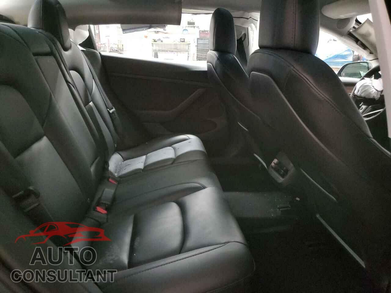 TESLA MODEL 3 2023 - 5YJ3E1EA4PF457251