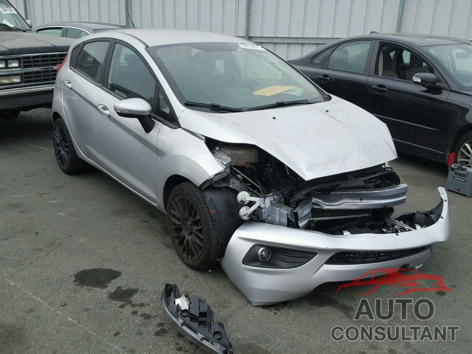 FORD FIESTA 2015 - 3FADP4EJ1FM190909