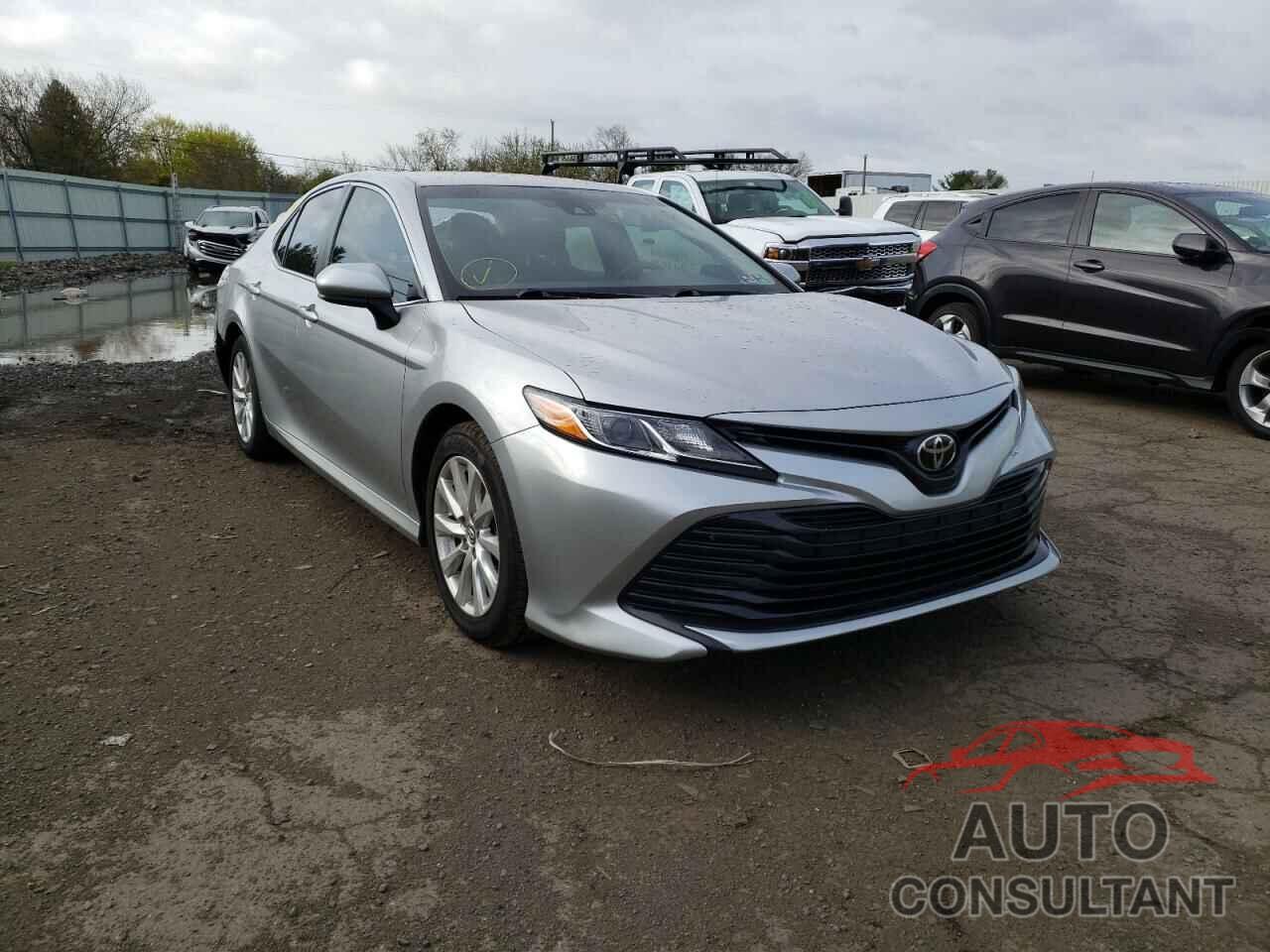 TOYOTA CAMRY 2018 - JTNB11HK2J3015242