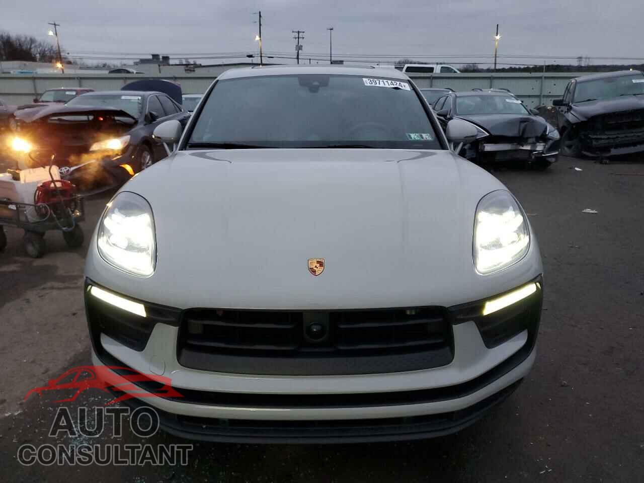 PORSCHE MACAN BASE 2023 - WP1AA2A55PLB10024