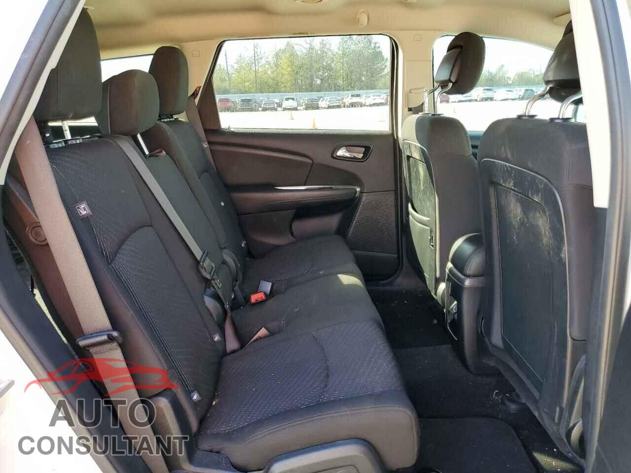 DODGE JOURNEY 2017 - 3C4PDCBB7HT579425