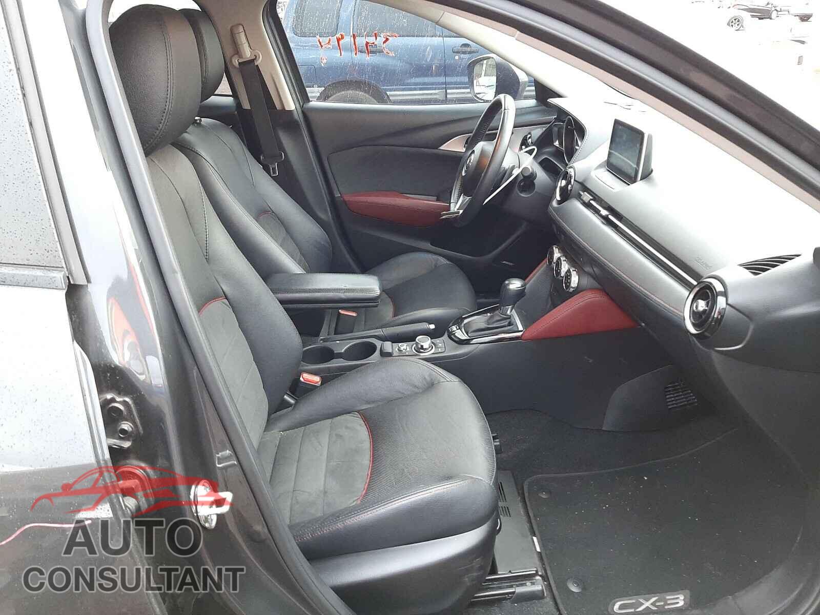 MAZDA CX-3 2017 - JM1DKDD71H0162371