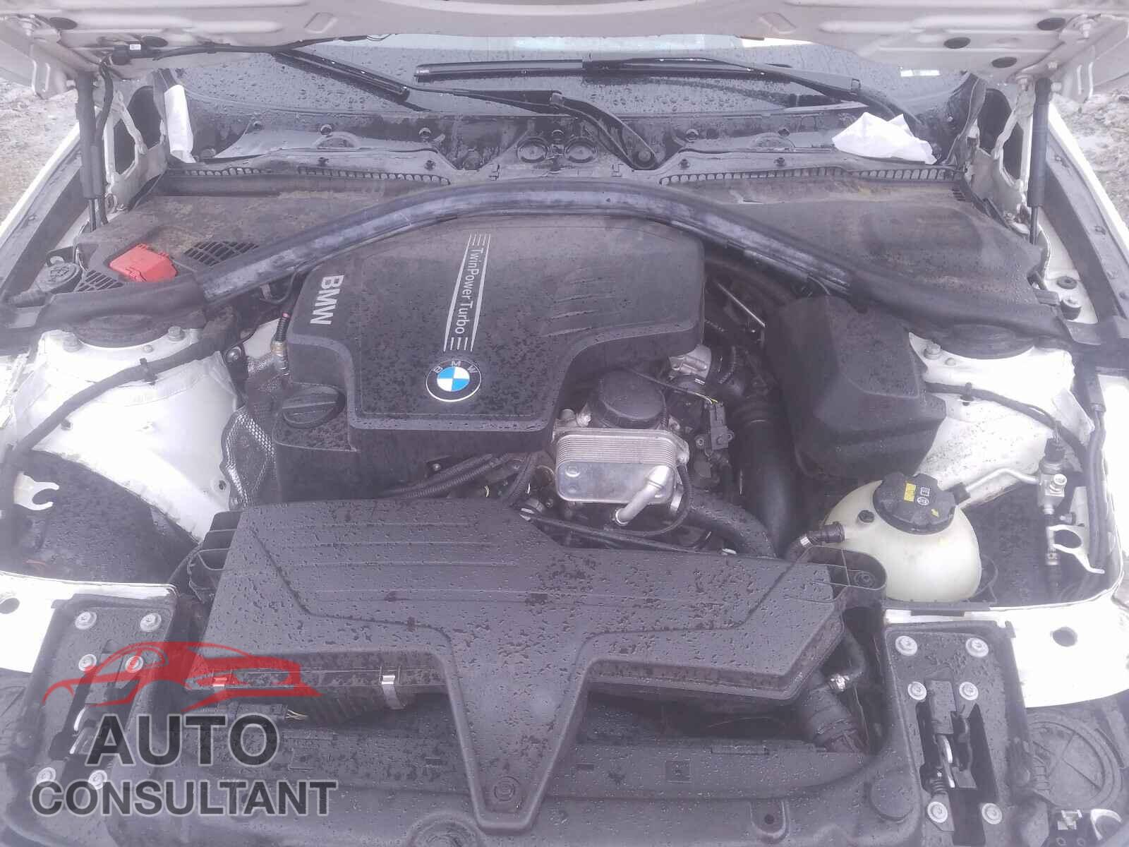 BMW 3 SERIES 2015 - 1FM5K8HT7JGB79462
