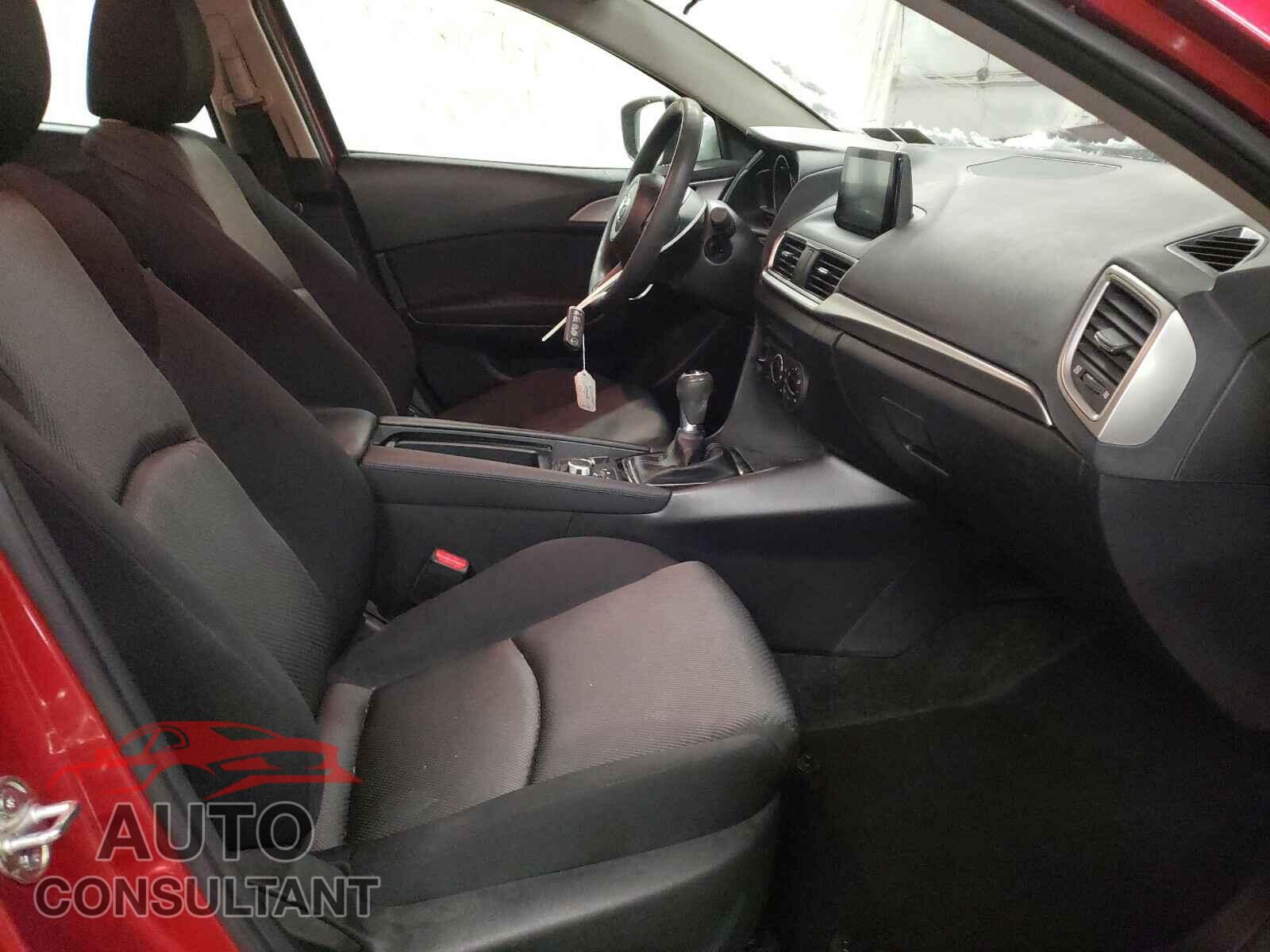 MAZDA 3 2017 - 3MZBN1U70HM155421