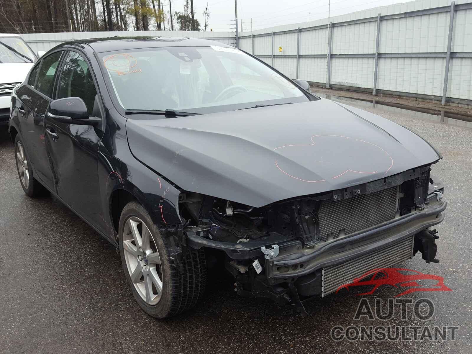 VOLVO S60 2016 - YV126MFJ9G2410187