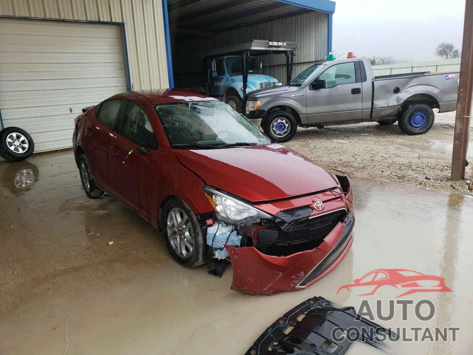 TOYOTA YARIS 2017 - 3MYDLBYV6HY171049