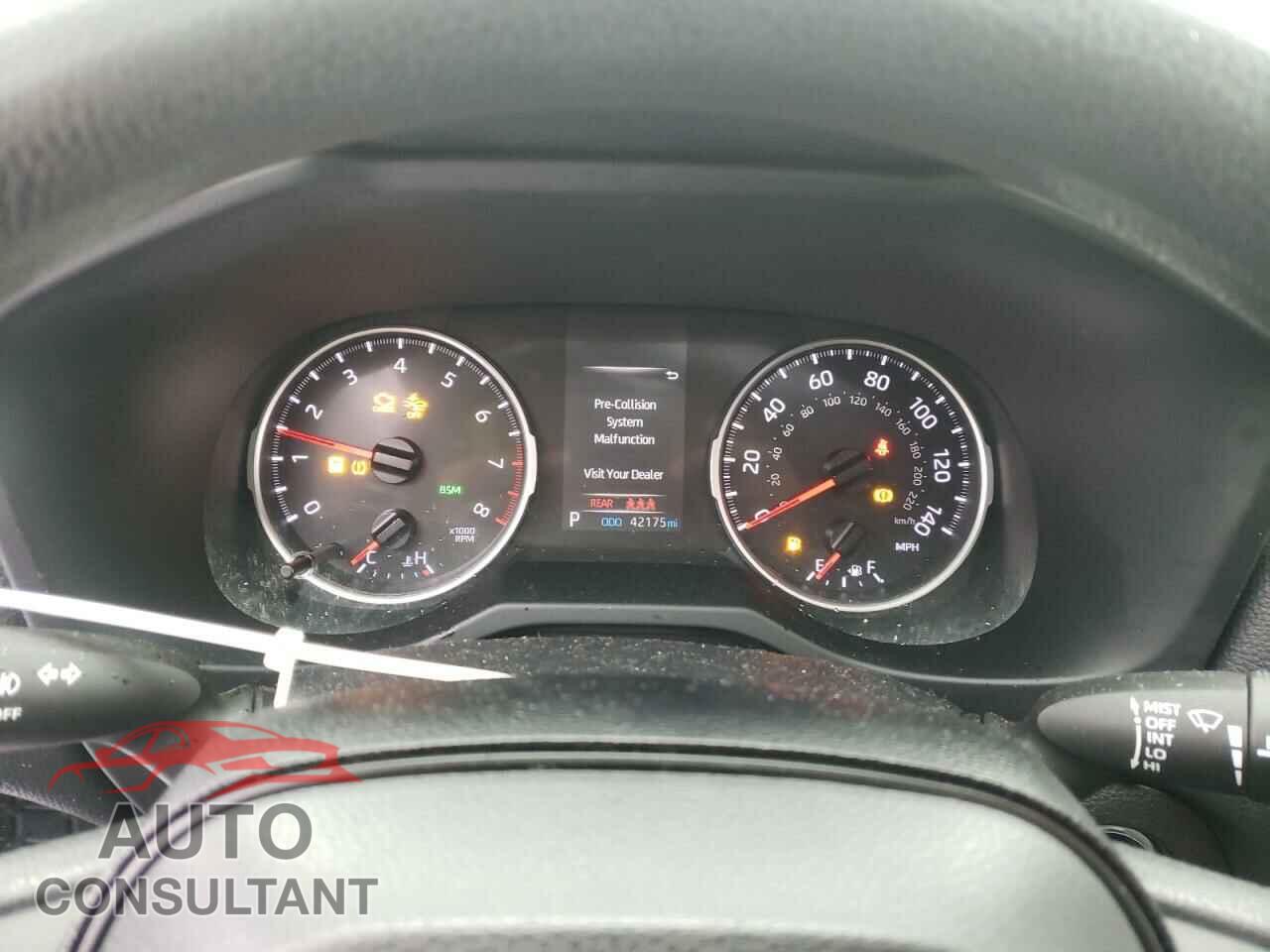TOYOTA RAV4 2019 - JTMP1RFV8KD043774