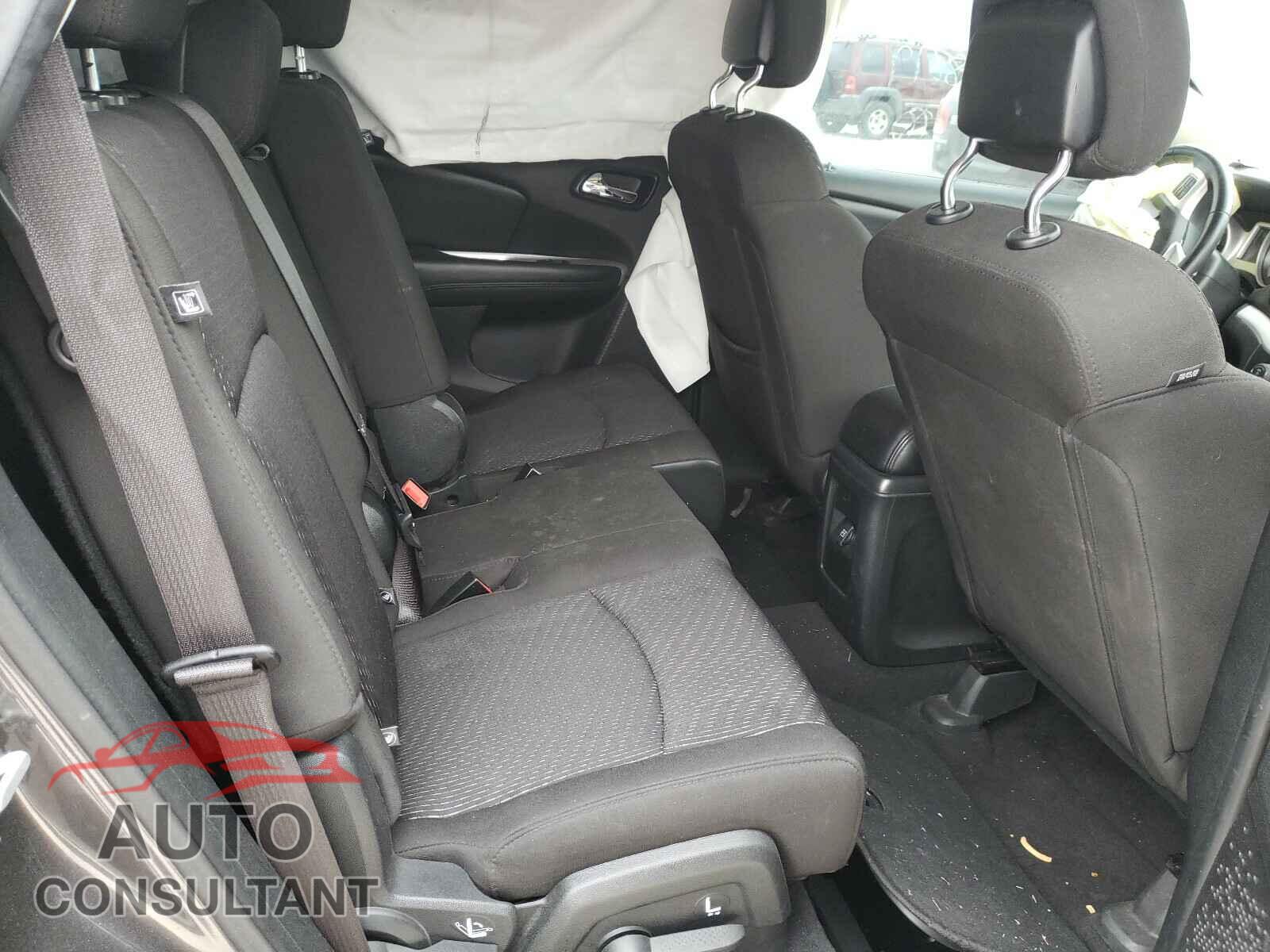 DODGE JOURNEY 2019 - 3C4PDCBB6KT798819