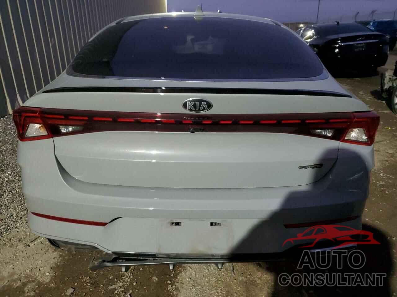 KIA K5 2021 - 5XXG64J24MG059903