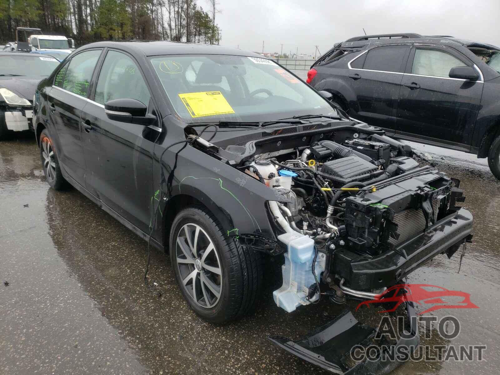 VOLKSWAGEN JETTA 2018 - 3VWDB7AJXJM239126