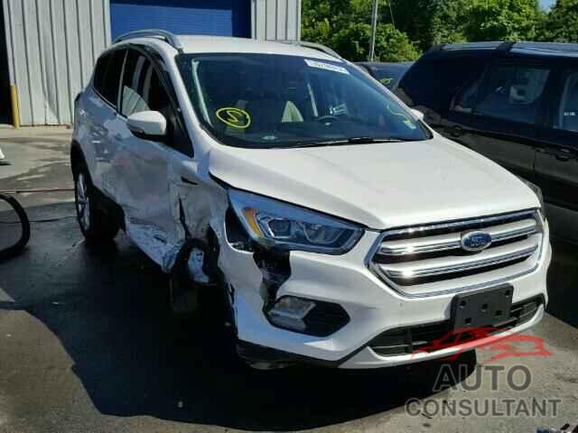 FORD ESCAPE 2017 - 1FMCU9JD7HUC58569